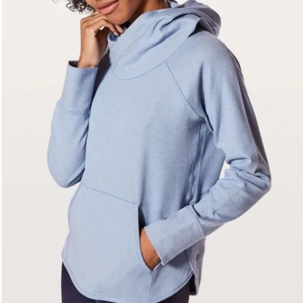 Lululemon timeout Women's Hoodie Size 8 - Picture 1 of 11